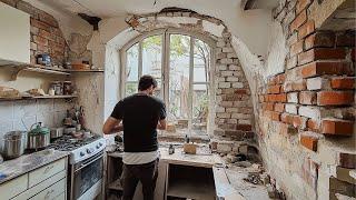 Parents are away, This Genius Boy Secretly Renovates Old House Surprise Them/Room Makeover and Decor