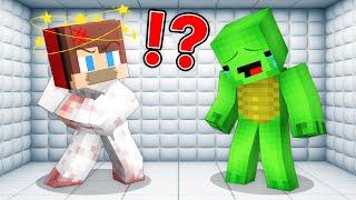 JJ has Gone Crazy. Mikey Visits his Friend - Maizen Minecraft Animation