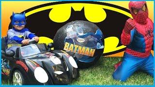 GIANT SURPRISE EGG OPENING BATMAN Toys