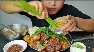 zo vawksa hmui//mukbang