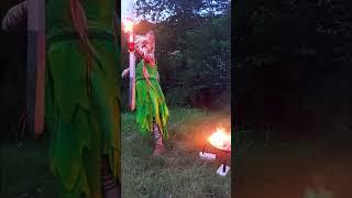 hast du mal Feuer?