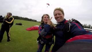 Kelly Craig's Tandem skydive!