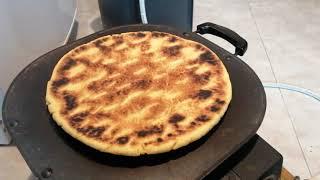 Aghroum outajine/galette de pain kabyle