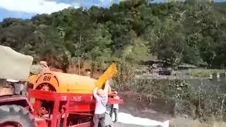 Guru Hindustan thresher