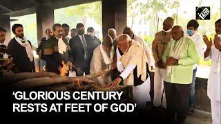 PM Modi performs last rites of his mother Heeraba in Gandhinagar