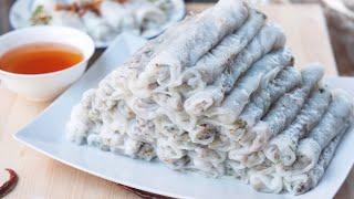 Fawm Kauv (steamed rolled rice cake with pork): Banh Cuon