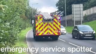 firefighter waves south wales fire & rescue aberyschan responding in pontypool 29/08/23