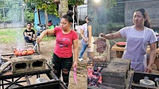 la nueva integrante de el canal si sabe cocinar  le enseña a Faby como se hace