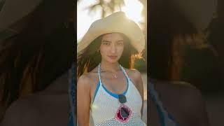 Beautiful Pics Of Anushka Sen in treand Short #viral_ #anushkasen