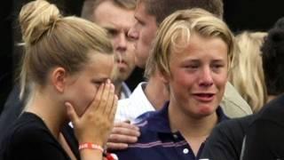 Oslo, Norway Terrorist Attack: Video Footage of Explosion and Camp Shooting Aftermath (07.23.2011)