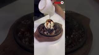 #brownie #sizzlingbrownie  #shorts #trending #omr #food #chocolate #dessert #hot #icecream