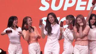 TWICE bopping to Shopee theme song 