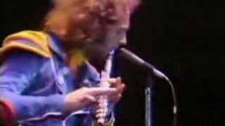 Ian Anderson flute solo 1976