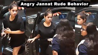 Jannat Zubair Gets Angry on Her Manager Rude Behavior With Her in Public