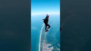 Super Dance Moves while skydiving #shorts #status #reels #skydiving #highlights #whatsappstatus