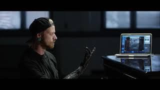 Skywalker Hand - Jason Barnes plays piano