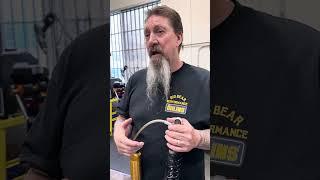 Kevin going over the Screamin Eagle vs Öhlins Shock