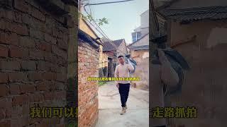 复古风怎么拍？看看今天的女朋友像谁？ ＃单眼皮女生 ＃玥玥  ＃小助手 ＃摄影教学   ＃怀旧 ＃摄影技巧 ＃光头强