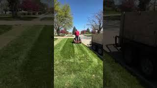 SCAG V RIDE II IS AMAZING | #lawncarebusiness #lawn #lawnmowing #grassmowing #mow #vlog #lawntips