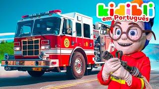 As crianças brincam com um caminhão de bombeiros de verdade | As crianças fingem brincar!  Kidibli