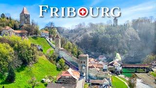 Fribourg, eine Schweizer mittelalterliche Stadt, die in einer Schlucht gebaut wurde  4K Rundgang