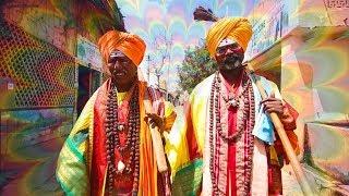 MAGIC BABAS, MAGIC MUSHROOMS, MAGIC INDIA  (PSYCHEDELIC VILLAGE OF INDIA)