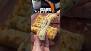 Extra cheesy garlic bread #garlicbread #cheesegarlicbread #cheesy #easysnacks #easyrecipe #shorts