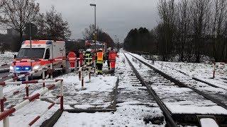 Güter-Lok erfasst Frau und Hund: Tödlicher Unfall in Kassel