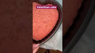 Valentines, quick, and easy heart shaped cake #shorts #cake #valentine