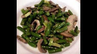 EASY Green Beans with Mushrooms
