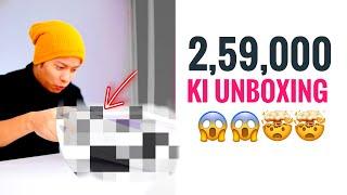 OMG! 2,59,000 Ki Unboxing ??  #Shorts #ManojSaru ft.  Apple Macbook pro 16 Inch