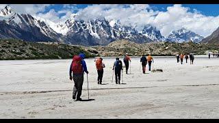 Trekking Biafo - Hispar Glacier, Snowlake, Pakistan 2023 Spanish Team