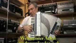 Weltmeister Achat 72 bass Accordion