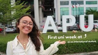 First uni week at APU in Malaysia Kuala Lumpur | first impressions, what I study | Vlog