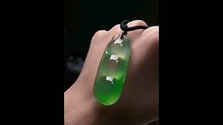 翡翠吊墜丨雙面鼓大福豆。#shorts#翡翠雕刻#翡翠#jade#翡翠吊墜#翡翠掛件
