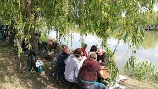 Fischsuppenfestival in Gyirmót / Westungarn - Wer kocht die beste Fischsuppe?