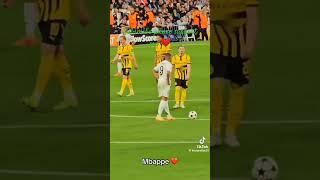 MBAPPE and Ronaldo ️️ #viral#youtubeshorts #ronaldoskills  #trendingshorts #feedshorts #siuuuuu