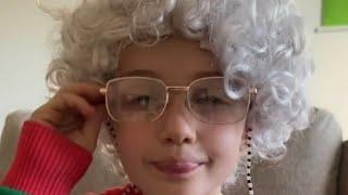 Vibing Christmas Grannies #funny #funnykids #shorts