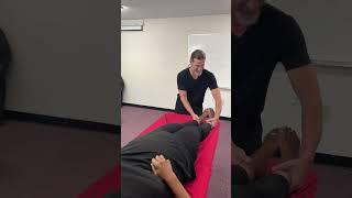 Muscle Test Quadratus Lumborum  #pain #massage #physiotherapy #stressrelief #lowbackpain  #mobility