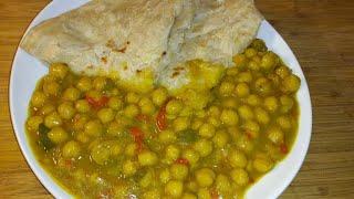 Coconut Curry Chickpeas And Roti