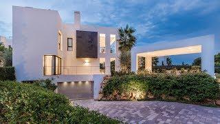 New Modern Luxurious Villa, Altos de Puente Romano, Golden Mile, Marbella, Spain | Drumelia