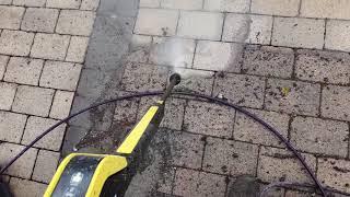 Kärcher K4 high pressure washing the driveway - Satisfying!