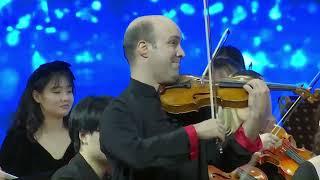 "Butterfly Lovers' Violin Concerto" 《梁祝》 Shanghai M Orchestra - Edwin Montealegre Conductor