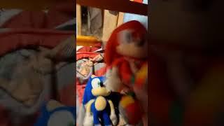 Knuckles beats up sonic HARD