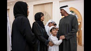 UAE President receives foster mothers from the Family Care Authority