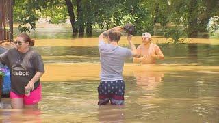 Parker Co. residents race to save belongings, animals as water rises from Possum Kingdom Lake