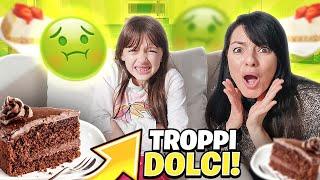 SOFI MANGIA TANTI DOLCI DI NASCOSTO E HA MAL DI PANCIA ANDIAMO DAL DOTTORE, Mamma Moni è spaventata!