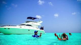 Private Yacht Tour to El Cielo, Cozumel