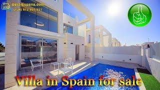 New property of Spain, luxury villa with a pool in Cabo Roig