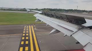 American Airlines A321 approach and landing at CLT